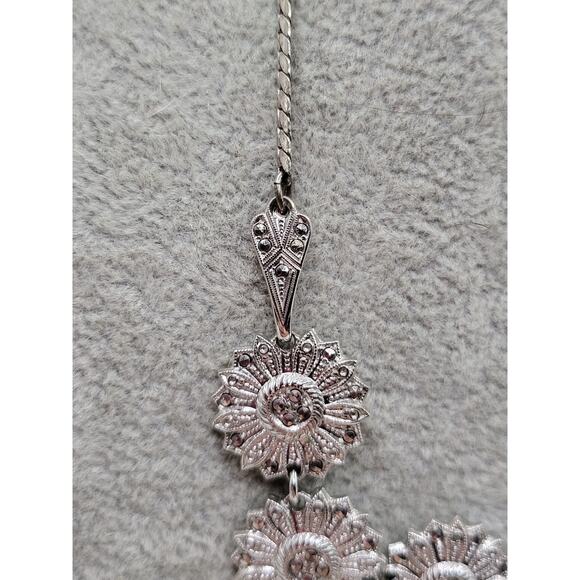 Vintage Floral Necklace Marked Sterling with Marcasite Accents 17 Inch - Picture 9 of 10